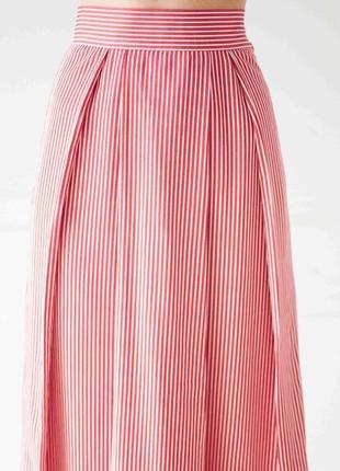 Спідниця з защипами