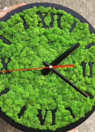 Годинник зі стабілізованим мохом, декор для дому, діаметр 30 см.