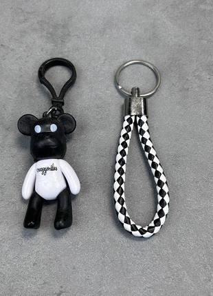 Красивый брелок украшение для ключей с подвеской "мишка"