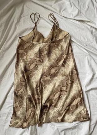 Ночная рубашка пижама пеньюар в змеином принте4 фото