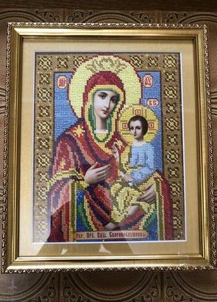 Картина вышитая нитками богородица и иисус христос ручная работа