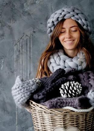 Зимняя теплая женская шапка из натуральной шерсти мериноса.7 фото