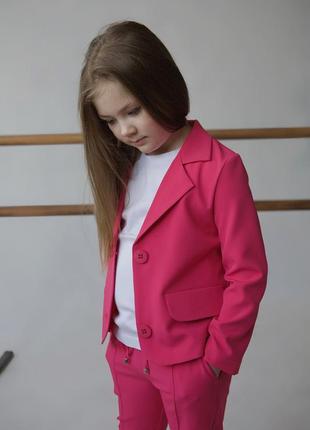 Дитячий ,підлітковий літній костюм для дівчаток у маліновому кольорі152 см