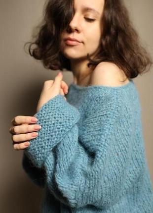Жіночий светр з італійського кідмохера на шовку, ніжний светр із відкритим плечем1 фото