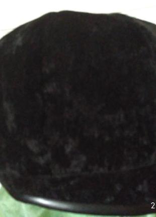 Кепка велюровая