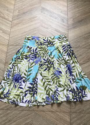Шикарная юбка на лето с тропическим рисунком3 фото