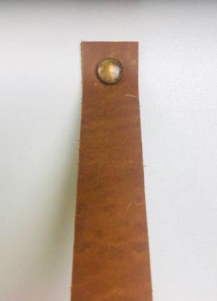 Поличка для кубків та медалей / стелаж для нагород / медальниця на шкіряних ременях