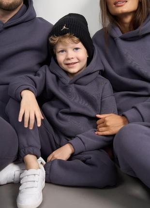 Теплий флісовий дитячий костюм  від fanme худі + джогери  універсальна модель2 фото