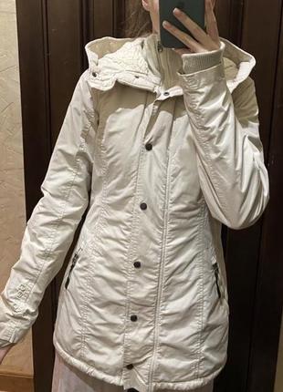 Зимова куртка bench