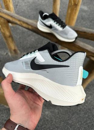 Мужские кроссовки 4