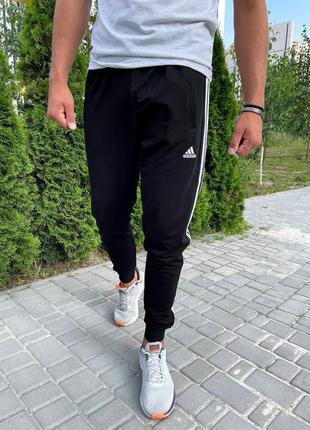 Весняні базові класичні спортивні штани adidas2 фото