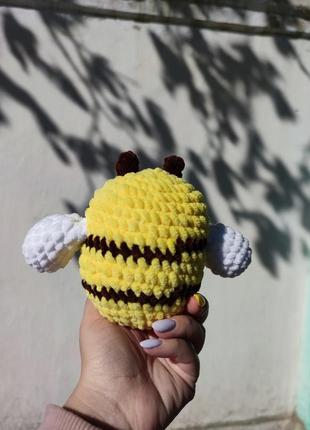 Пчелка из плюша10 фото