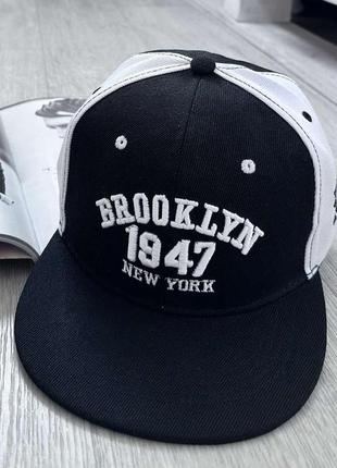 Кепка снепбек (snapback)  brooklyn 1947 ny чорний з білим 56-61р (9021)