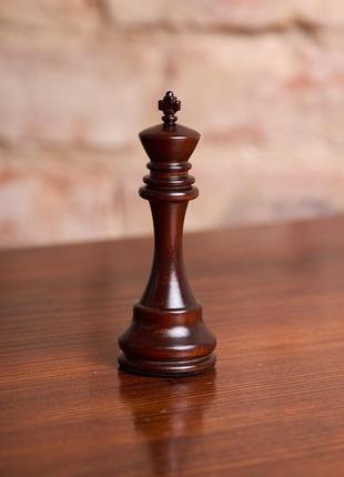 Шахматные фигуры из дерева ручной работы коричневые3 фото