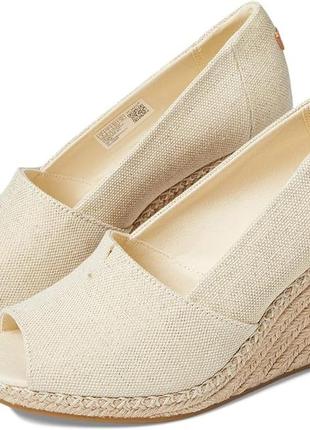 Босоножки на танкетке Toms michelle dark natural