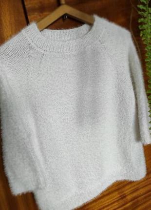 Білий светр-реглан "ніжність"7 фото