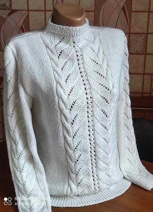 Белый нарядный свитер, вязаный спицами2 фото