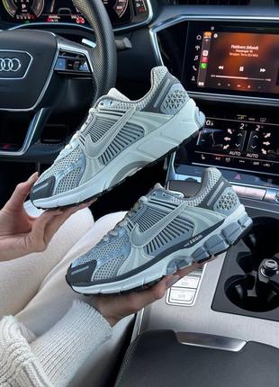 Женские кроссовки nike vomero 5 wmns gray silver6 фото