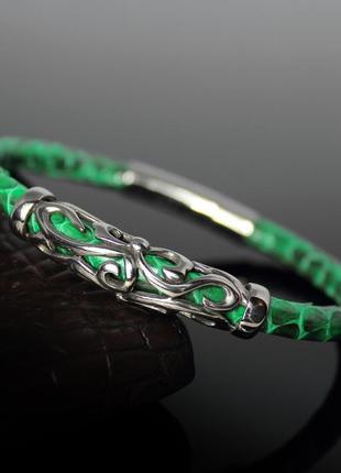 Женский браслет  из натуральной змеиной кожи "marseille". зелёный.3 фото