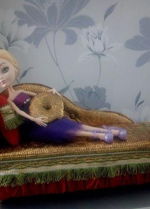 Диван-софа для куклы3 фото