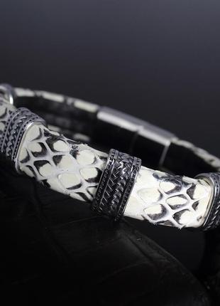 Чоловічий браслет із натуральної зміїної шкіри "еверест". білий із чорним.6 фото