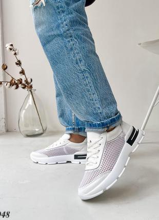 Натуральні білі жіночі легкі кросівки із текстильною сіткою4 фото