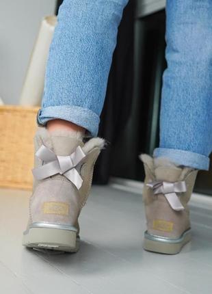 Ugg bailey bow женские сапоги угг серые с бантом7 фото