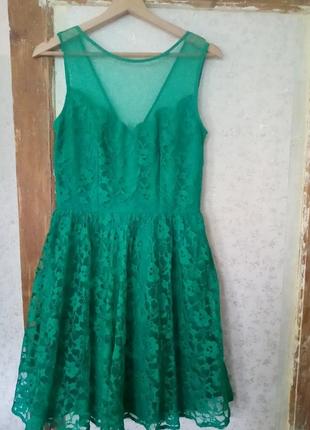 Гипюровое платье, цвета молодой травы1 фото