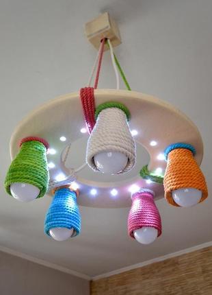 Дерев'яна люстра для дитячої кімнати з нічником, лампа для дитини, світильник з дерева2 фото