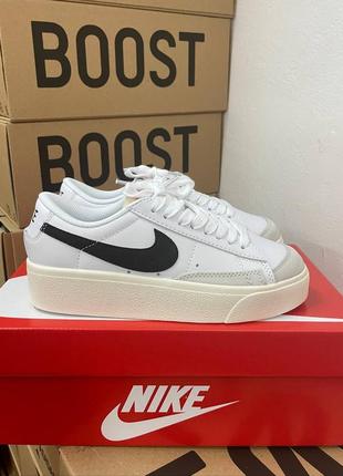 Кросівки nike blazer low platform white black1 фото