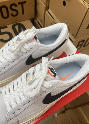 Кросівки nike blazer low platform white black5 фото