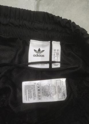 Спортивные шорты adidas originals size s original лампас4 фото