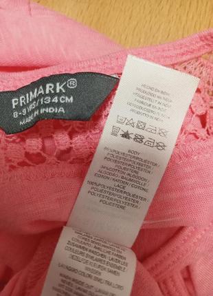 Яскрава рожева маєчка з мереживом primark 8-9/134.5 фото