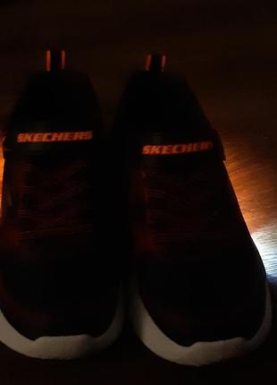 Кроссовки skechers оригинал3 фото