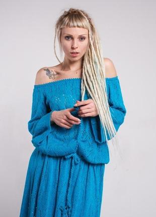 Бирюзовое вязаное ажурное макси платье с разрезами и карманами7 фото