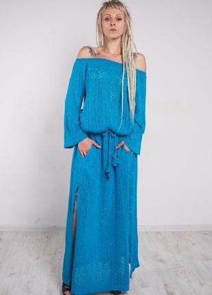 Бирюзовое вязаное ажурное макси платье с разрезами и карманами4 фото