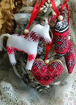 Новорічний декор, український стиль, прикраси на ялинку5 фото