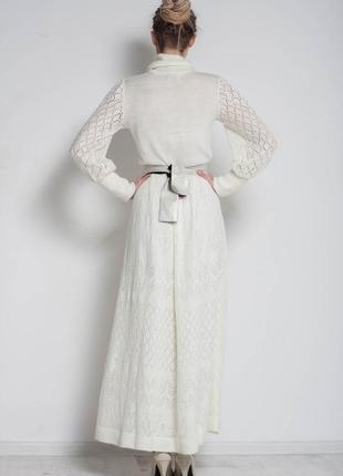 Біле ажурне в'язане максі плаття з довгим рукавом7 фото