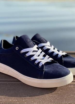 Чоловічі шкіряні кеди lacoste перфорація сині