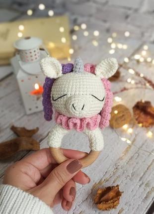 Брязькальце єдиноріг