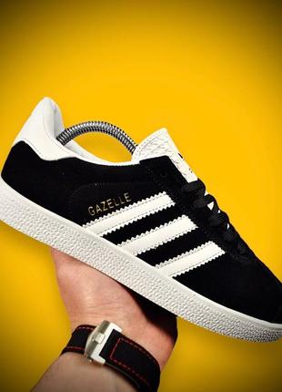 Чоловічі кросівки adidas gazelle black & white