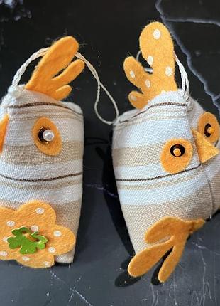 Півники 2 шт. 9 см : 8 см одним лотом пасхальний декор підвіски