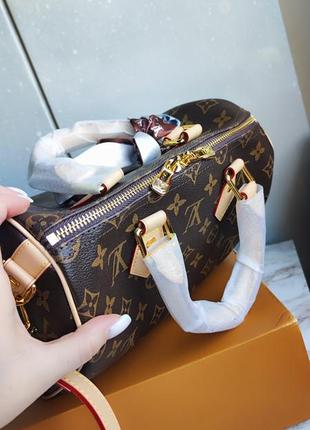 Жіноча сумка louis vuitton 25 см6 фото