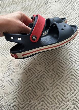 Босоножки crocs j1