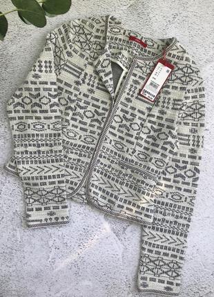 Модный, укороченный пиджак блейзер, жакет немецкого бренда s. oliver. xs  (