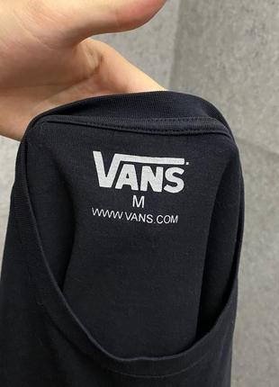 Черная футболка от бренда vans5 фото