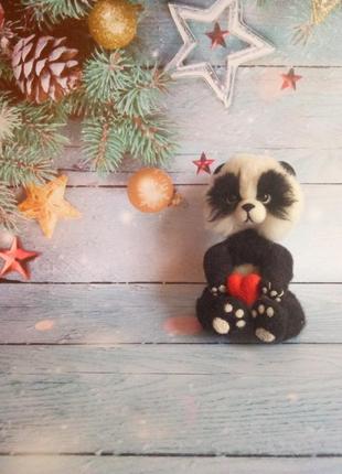 Подарок на новый год интерьерная игрушка панда валяная игрушка валяная из шерсти панда3 фото