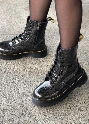 Зимние ботинки dr. martens jadon galaxy женские на платформе7 фото