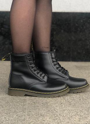 Dr. martens classic женские зимние ботинки мартинс с мехом5 фото