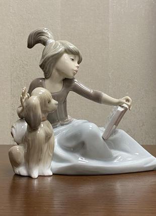 Фарфоровая статуэтка lladro «урок истории».1 фото